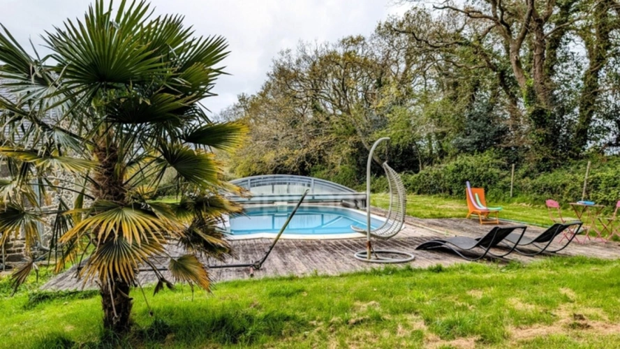 Photos 4 - Prestige - Dpt Finistère (29), à vendre HANVEC propriété avec Maison principale de 150 m², piscine et deux grandes dépendances