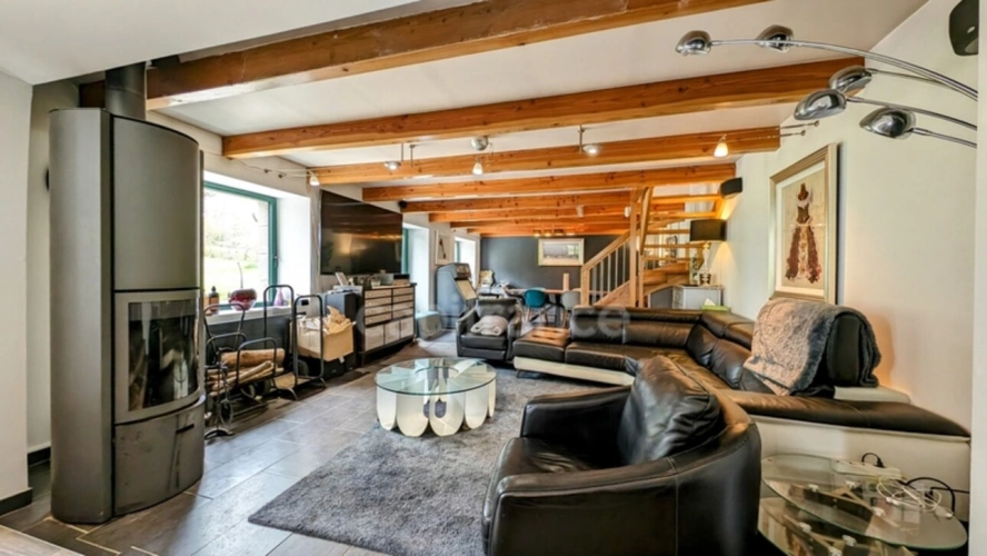 Photos 5 - Prestige - Dpt Finistère (29), à vendre HANVEC propriété avec Maison principale de 150 m², piscine et deux grandes dépendances