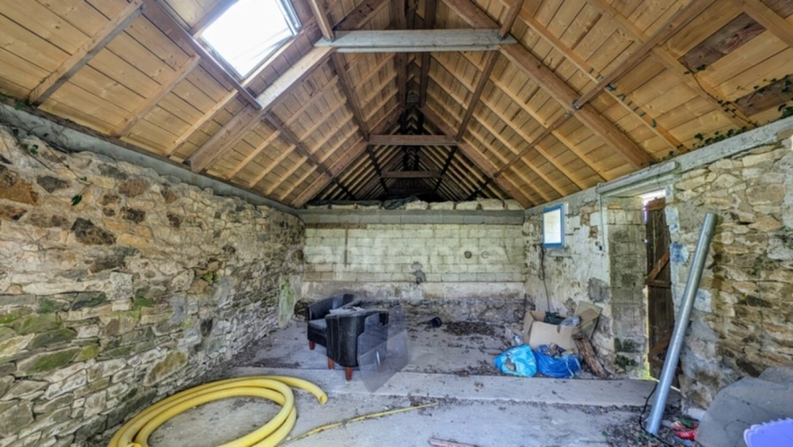 Photos 16 - Prestige - Dpt Finistère (29), à vendre HANVEC propriété avec Maison principale de 150 m², piscine et deux grandes dépendances