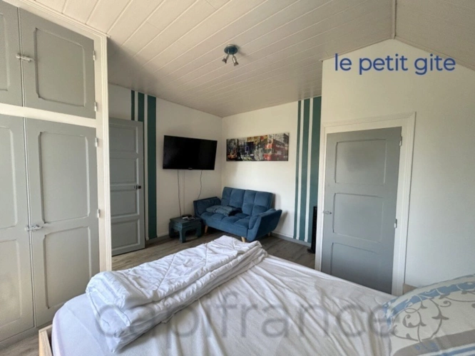 Photos 27 - Touristique - Ensemble de propriété - 3 maisons restaurées et une vaste grange secteur Lanteuil
