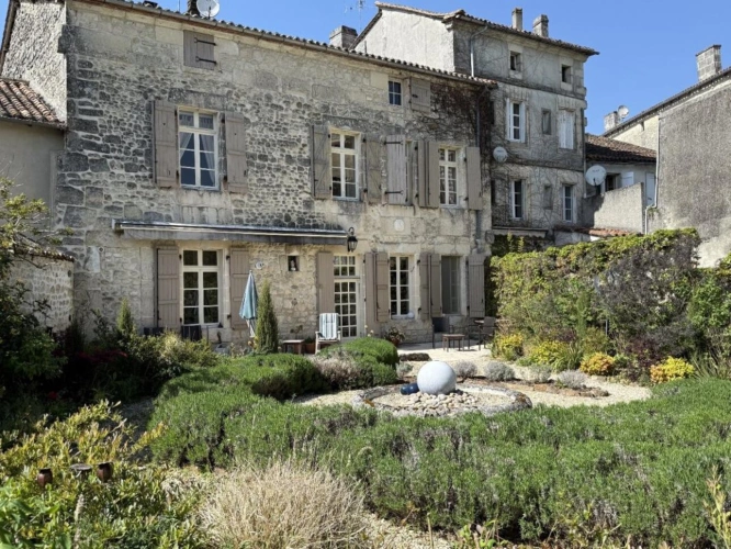 Photos 2 - Prestige - Maison de caractère