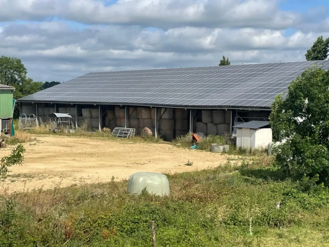 Photos 10 - Agricole - Ferme avec bâtiments d’élevage – Idéal projet équestre sur 36 ha – Proche Saint-Maixent-l’École (79)