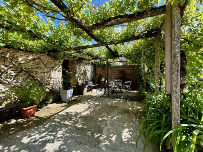 Photos 3 - Touristique - Maison et dépendances