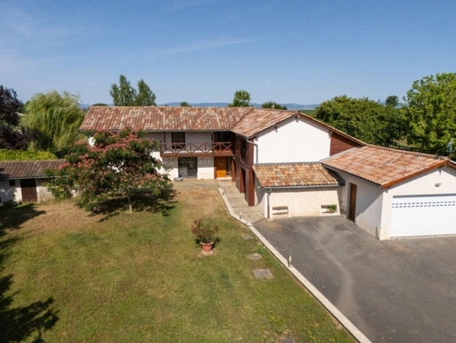 Photos 2 - Équestre - Maison à vendre 8 pièces proche de VONNAS (01)