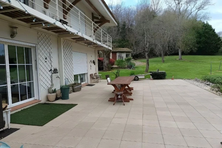 Photos 7 - Prestige - Maison et dépendances