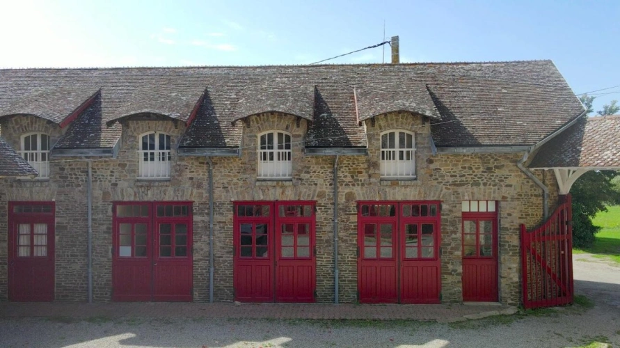 Photos 28 - Prestige - MAGNIFIQUE CHÂTEAU DE BORD DE MER, AVEC SES DÉPENDANCES, SUR 1