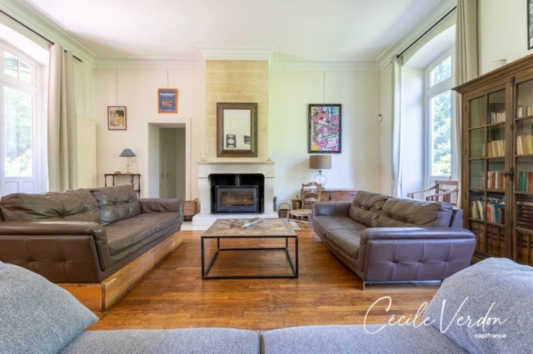 Photos 13 - Prestige - Propriété à vendre 10 pièces, 284 m2 BELEYMAS (24) 15 min de Bergerac – Propriété de charme du XIXe siècle avec dépendances, piscine et potentiel d’accueil sur 8 500 m²