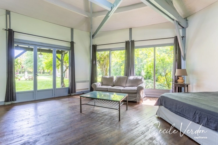Photos 21 - Prestige - Propriété à vendre 10 pièces, 284 m2 BELEYMAS (24) 15 min de Bergerac – Propriété de charme du XIXe siècle avec dépendances, piscine et potentiel d’accueil sur 8 500 m²
