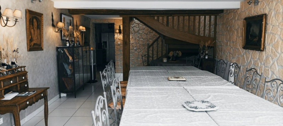 Photos 13 - Équestre - Propriété à vendre SAINT HILAIRE ( allier) comprenant une maison et un gite sur un parc de 23433 m²