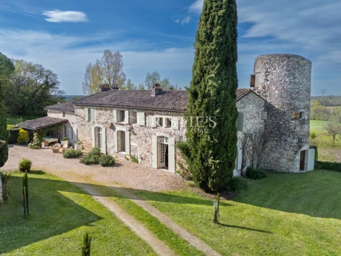 Photos 3 - Prestige - Dordogne-ouest, propriété pleine de charme à vendre