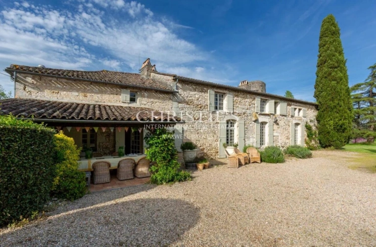 Photos 7 - Prestige - Dordogne-ouest, propriété pleine de charme à vendre