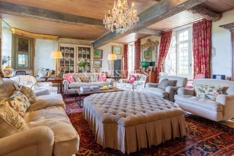Photos 10 - Prestige - Dordogne-ouest, propriété pleine de charme à vendre