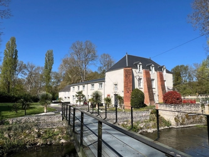 Photos 19 - Prestige - Propriete à vendre, superbe Moulin rénové et bordé par la rivière, a l est d Orleans, parcelle de 4500 m²