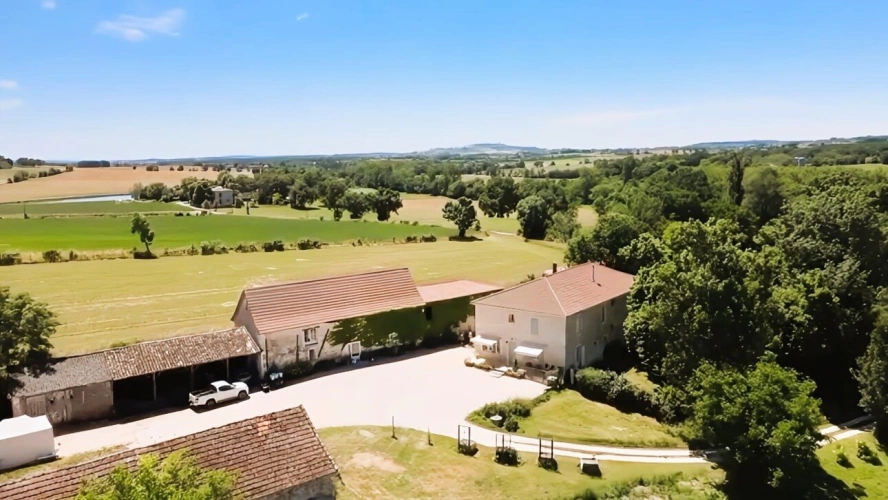 Photos 13 - Équestre - Maison et dépendances