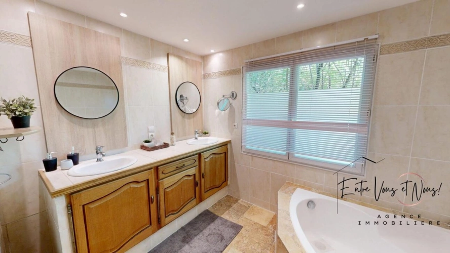Photos 8 - Équestre - Ensemble de 2 habitations sur 1ha à 5mn de Bazas