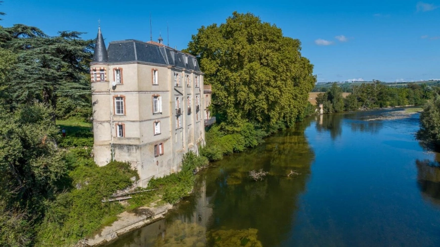 Photos 1 - Prestigious - Castle