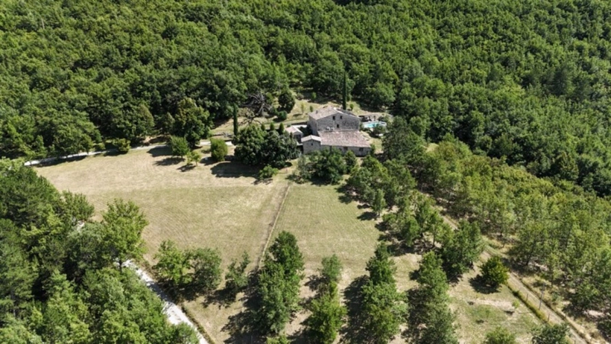 Photos 33 - Agricole - Propriété en pierre de 180 m² habitables sur 22 000 m² de terrain, vue dominante