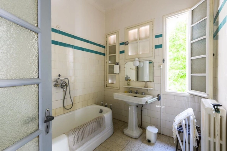 Photos 15 - Prestigious - Character property