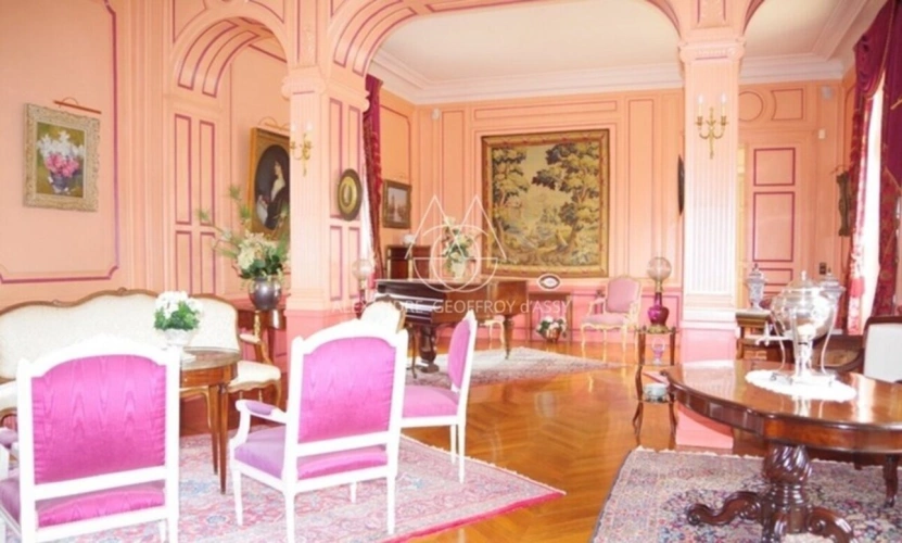 Photos 15 - Prestige - Château du XIXe siècle avec un parc de 75 ha, située à proximité immédiate de Poitiers