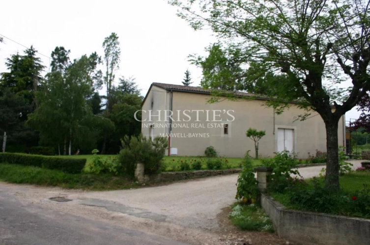 Photos 4 - Viticole - Terroir très qualitatif, Agriculture Biologique, 8 ha de vigne, 2 maisons, chai