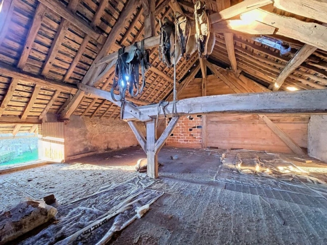 Photos 16 - Touristique - Ancien corps de ferme avec dépendances et prairie