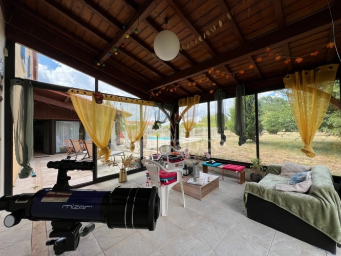 Photos 2 - Prestige - Demeure de charme XIXème 9 pièces de 255 m² avec piscine et terrain de tennis - Saint Aigulin (17)
