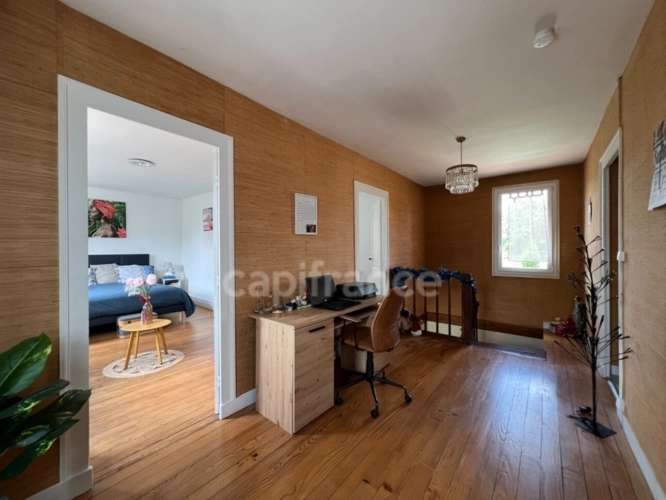 Photos 13 - Prestige - Demeure de charme XIXème 9 pièces de 255 m² avec piscine et terrain de tennis - Saint Aigulin (17)