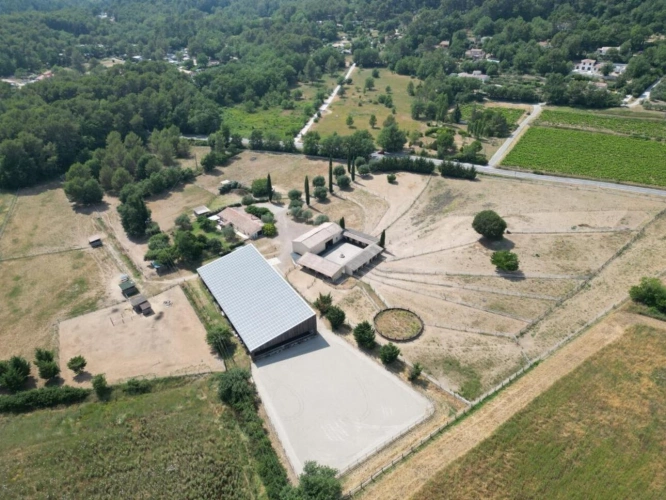 Photos 1 - Équestre - Propriété équestre d'exception sur 4,8 hectares (Var 83)
