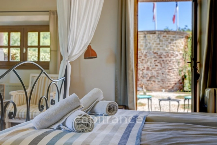 Photos 20 - Tourist - Exceptional Riverside Estate - Restored Historic Mill, Dordogne Valley 6km de Brive la Gaillarde