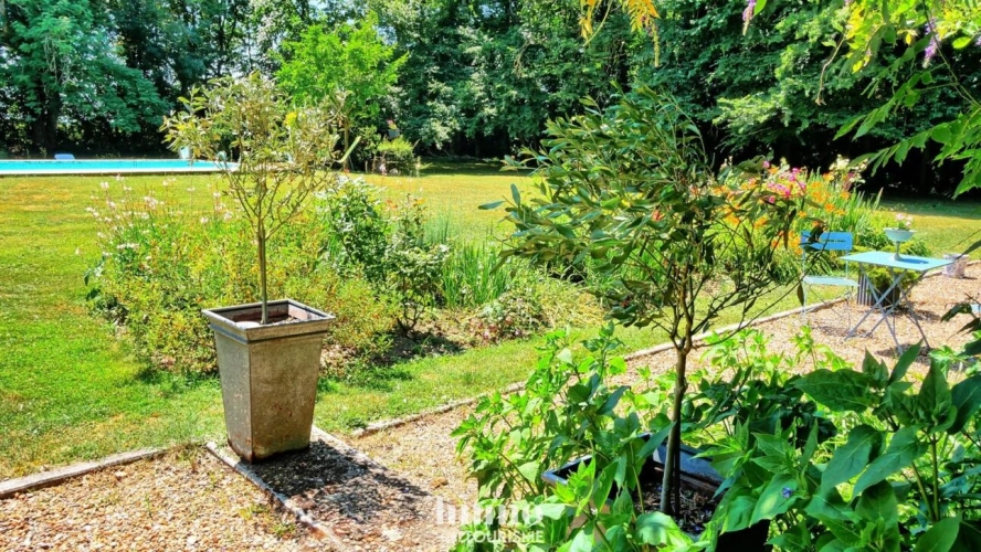 Photos 10 - Touristique - Havre de paix avec chambres d'hôtes et/ou gîte et piscine