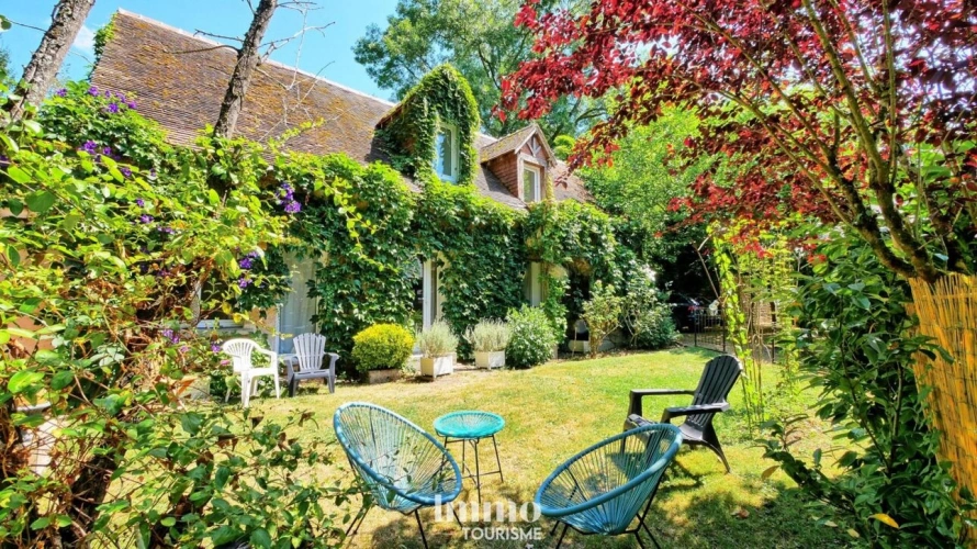 Photos 11 - Touristique - Havre de paix avec chambres d'hôtes et/ou gîte et piscine