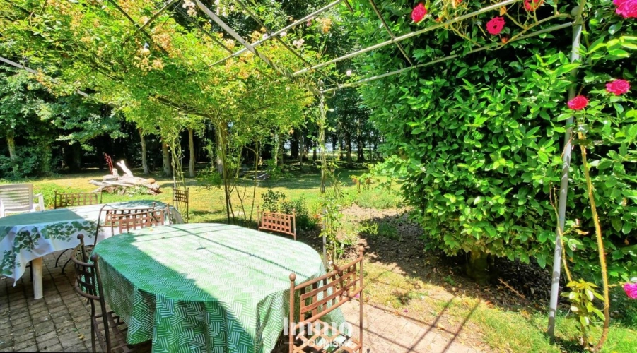 Photos 12 - Touristique - Havre de paix avec chambres d'hôtes et/ou gîte et piscine