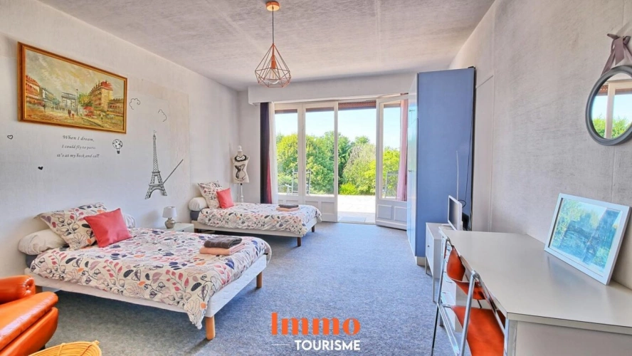 Photos 6 - Touristique - Maison d'hôtes / gîte avec vue sur le château de Chaumont-s
