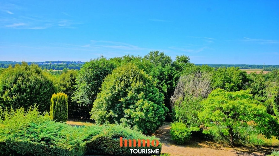Photos 23 - Touristique - Maison d'hôtes / gîte avec vue sur le château de Chaumont-s