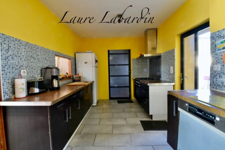 Photos 17 - Touristique - Domaine à vendre, une maison, des chambres d'hôtes et 2 appartements sur plus d'un hectare à SAINTE BAZEILLE (47)
