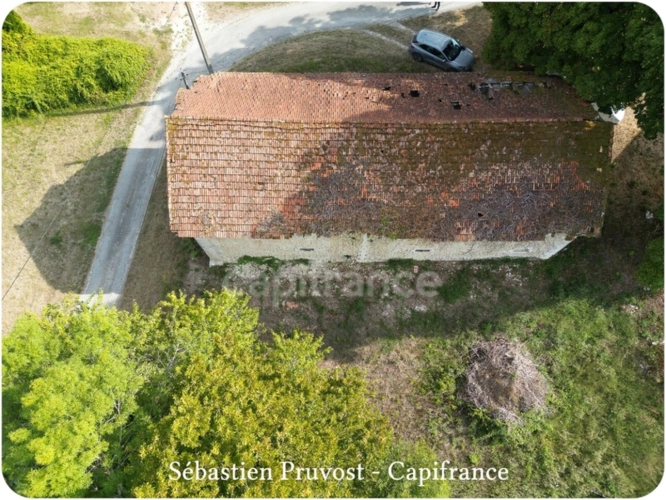 Photos 2 - Touristique - Dordogne (24) Grange aménageable à vendre 4 pièces BIRAS (24) 150m2 au sol