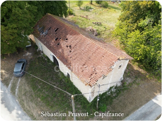 Photos 4 - Touristique - Dordogne (24) Grange aménageable à vendre 4 pièces BIRAS (24) 150m2 au sol