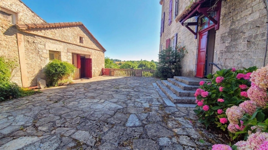 Photos 3 - Prestige - Demeure de ville et village