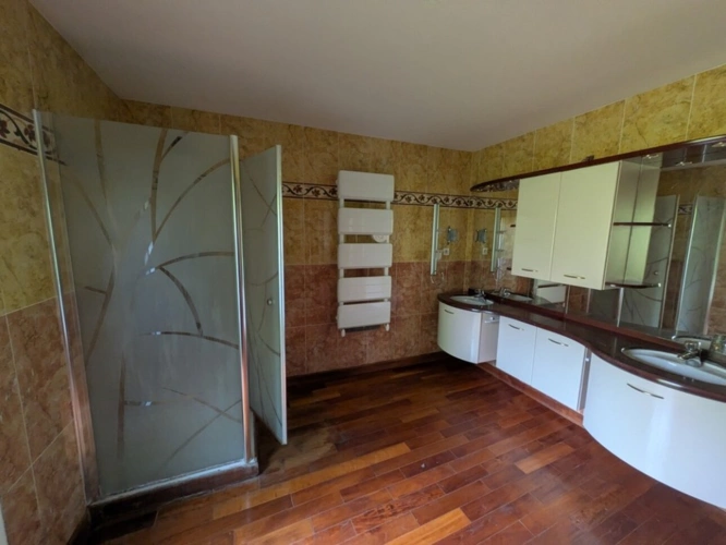 Photos 12 - Prestige - SAINT CARADEC TREGOMEL ENSEMBLE DE 4 LONGERES DE 438M² ENVIRON SUR PARCELLE DE 4400M² AVEC PUITS