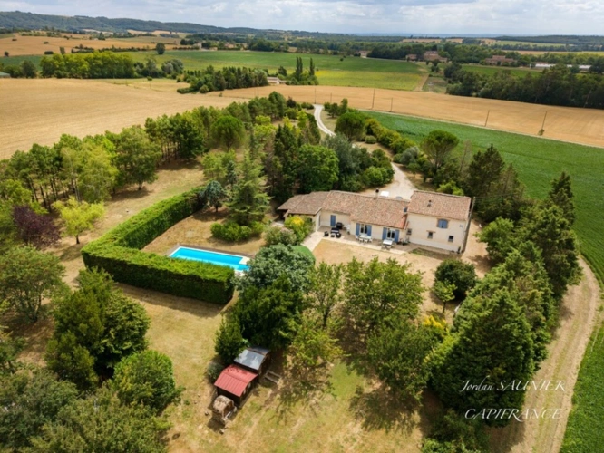Photos 1 - Prestige - Propriete à vendre 6 pièces proche de REVEL (31)