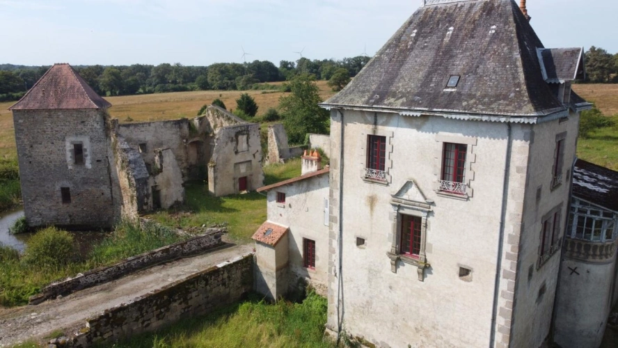 Photos 1 - Prestige - Château du Moyen Age