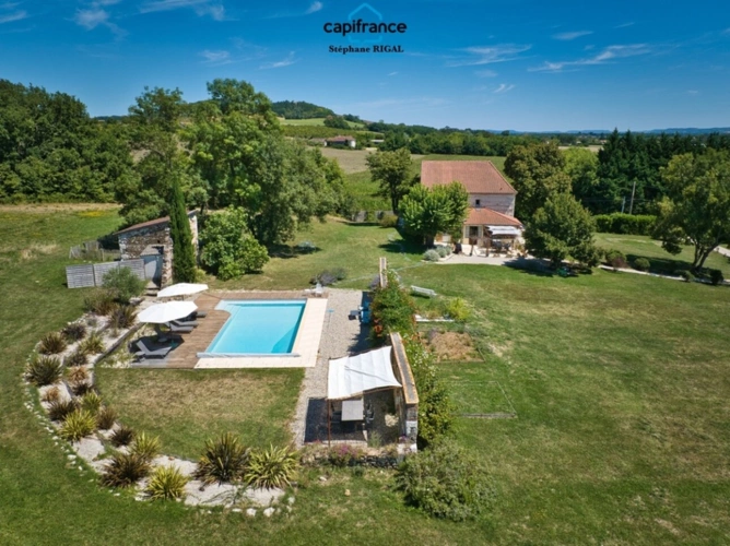 Photos 2 - Prestige - Propriete à vendre 10 pièces FONGRAVE (47) maison de 360m2 sur terrain de 1,43ha
