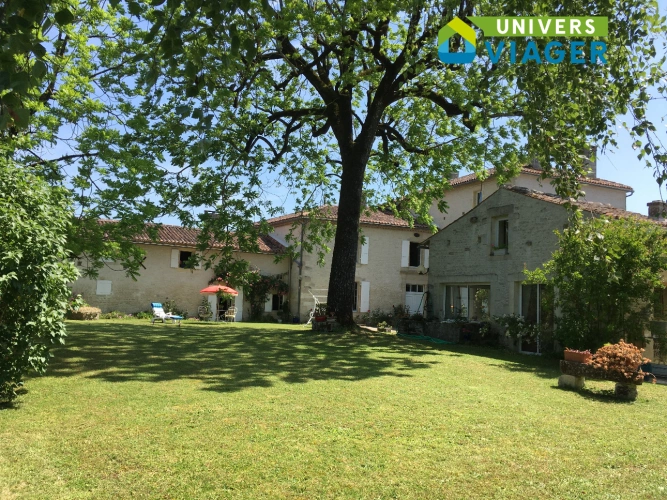 Photos 1 - Prestige - Ferme du 19°siècle avec grande salle de reception et ses dépendances en viager libre ou achat classique