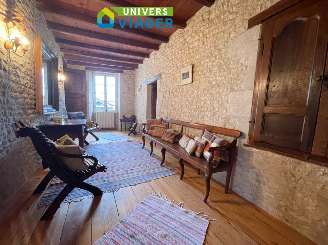 Photos 3 - Prestige - Ferme du 19°siècle avec grande salle de reception et ses dépendances en viager libre ou achat classique