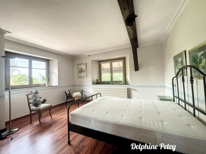 Photos 6 - Touristique - Dpt Haute Savoie (74), à vendre ARTHAZ PONT NOTRE DAME propriété de deux maisons, une de 9 pièces et une de 4 pièces, terrain de 2700 m²