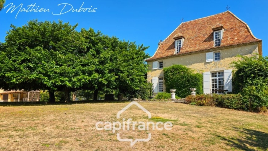 Photos 4 - Prestige - Manoir avec vue dominante au cœur du Périgord Pourpre