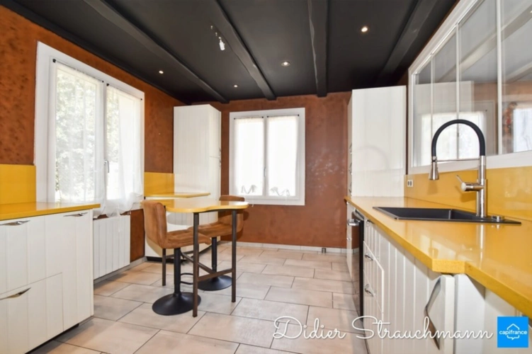 Photos 25 - Équestre - Propriete à vendre 8 pièces SURGERES (17)