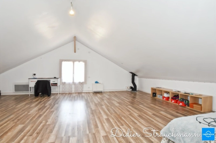 Photos 32 - Équestre - Propriete à vendre 8 pièces SURGERES (17)