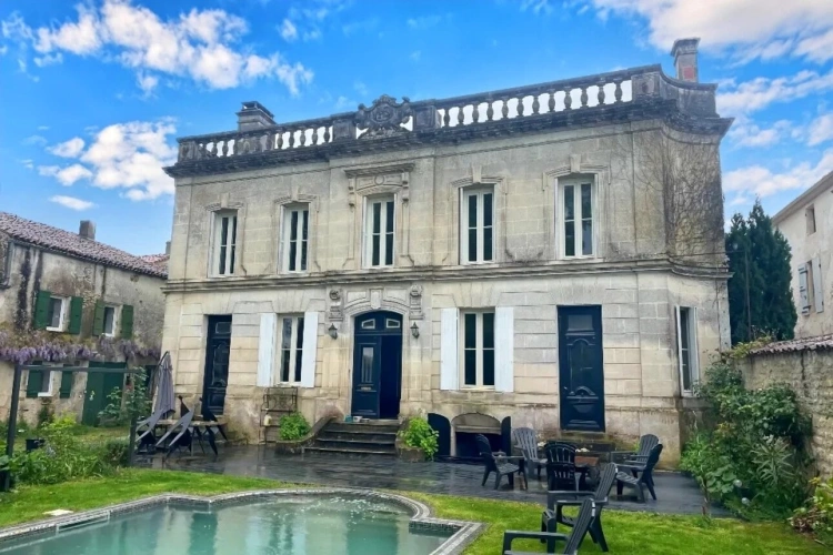Photos 1 - Prestige - Maison
