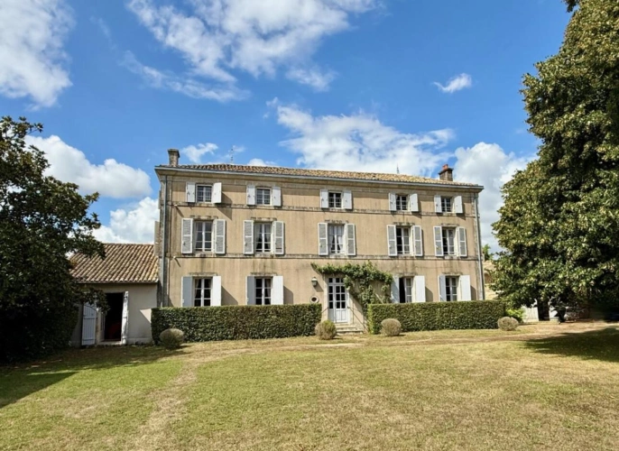 Photos 1 - Prestige - Maison
